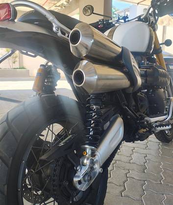 TRIUMPH SCRAMBLER 1200 XE TRIUMPH SCRAMBLER 1200 XE